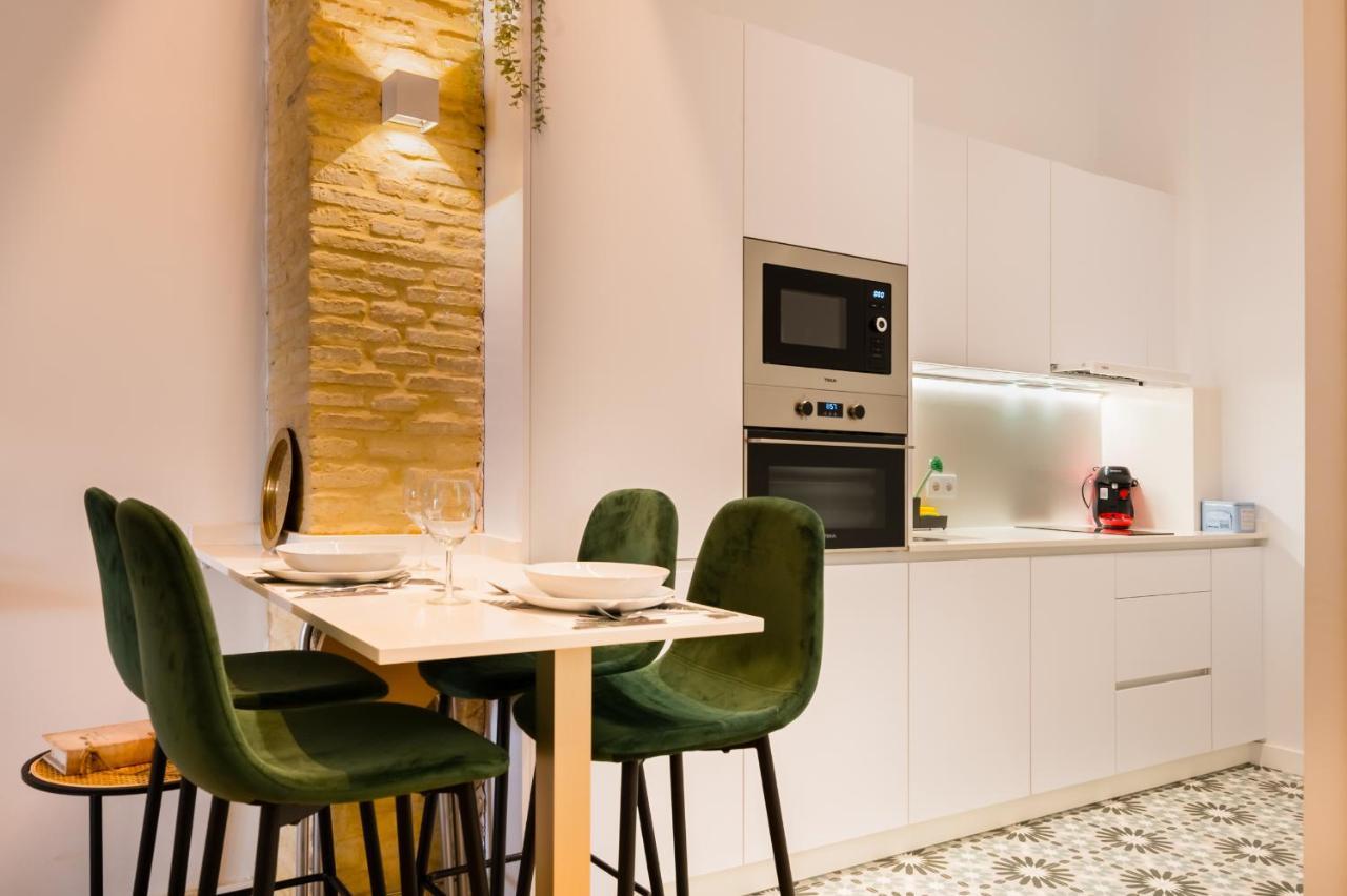 Precioso apartamento en Triana dos habitaciones. Sevilla Exterior foto